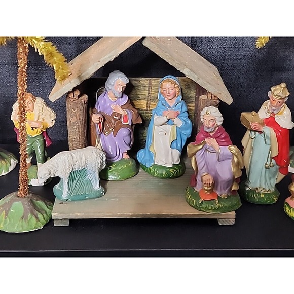 Antique 40s German Putz Chalkware Nativity Set w/ Creche 17pc Composition Palm - Picture 4 of 12